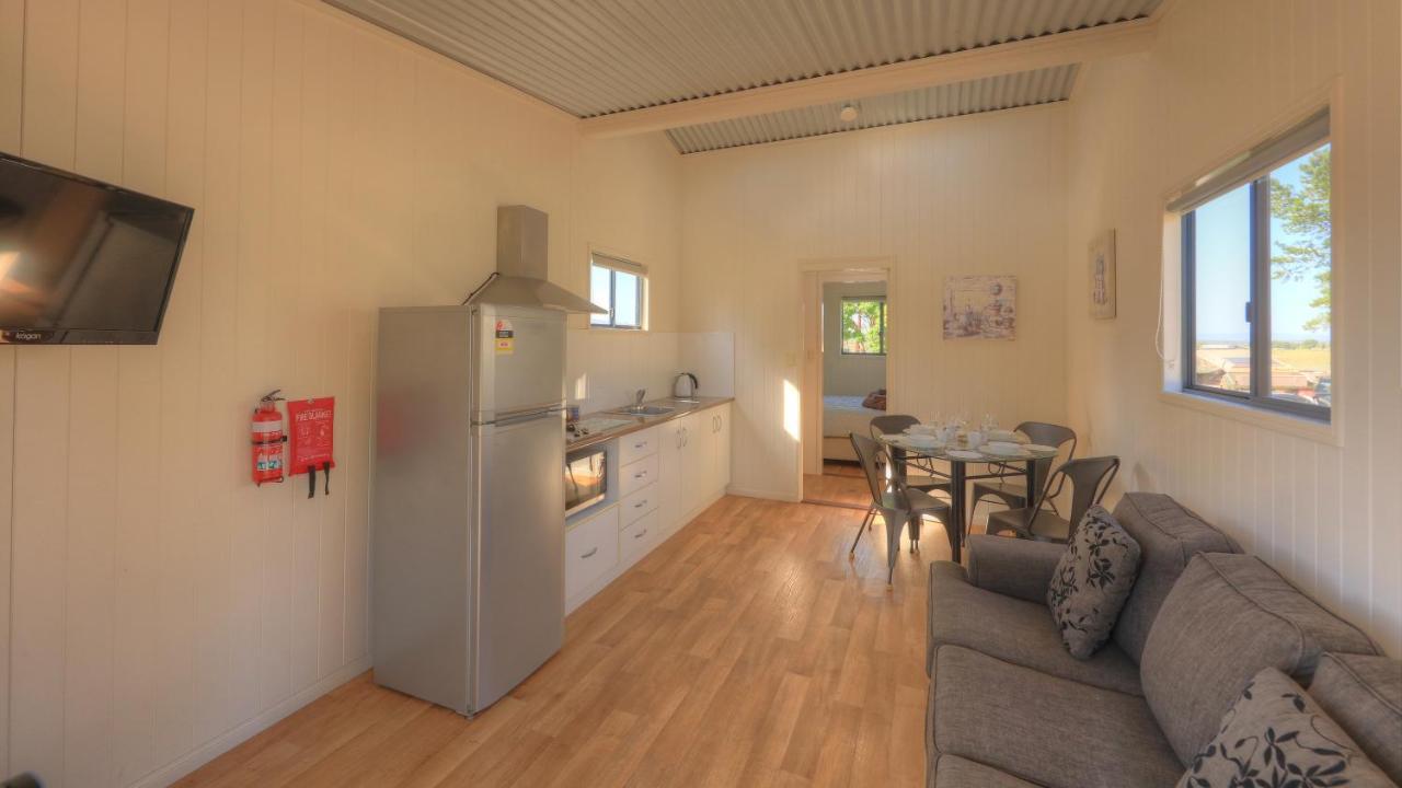 Killarney View Cabins And Caravan Park Exterior photo